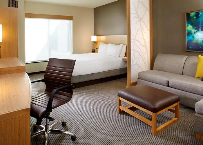 Hyatt Place Miami Airport East